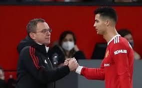 带队保级?他甚至不是一个教练!